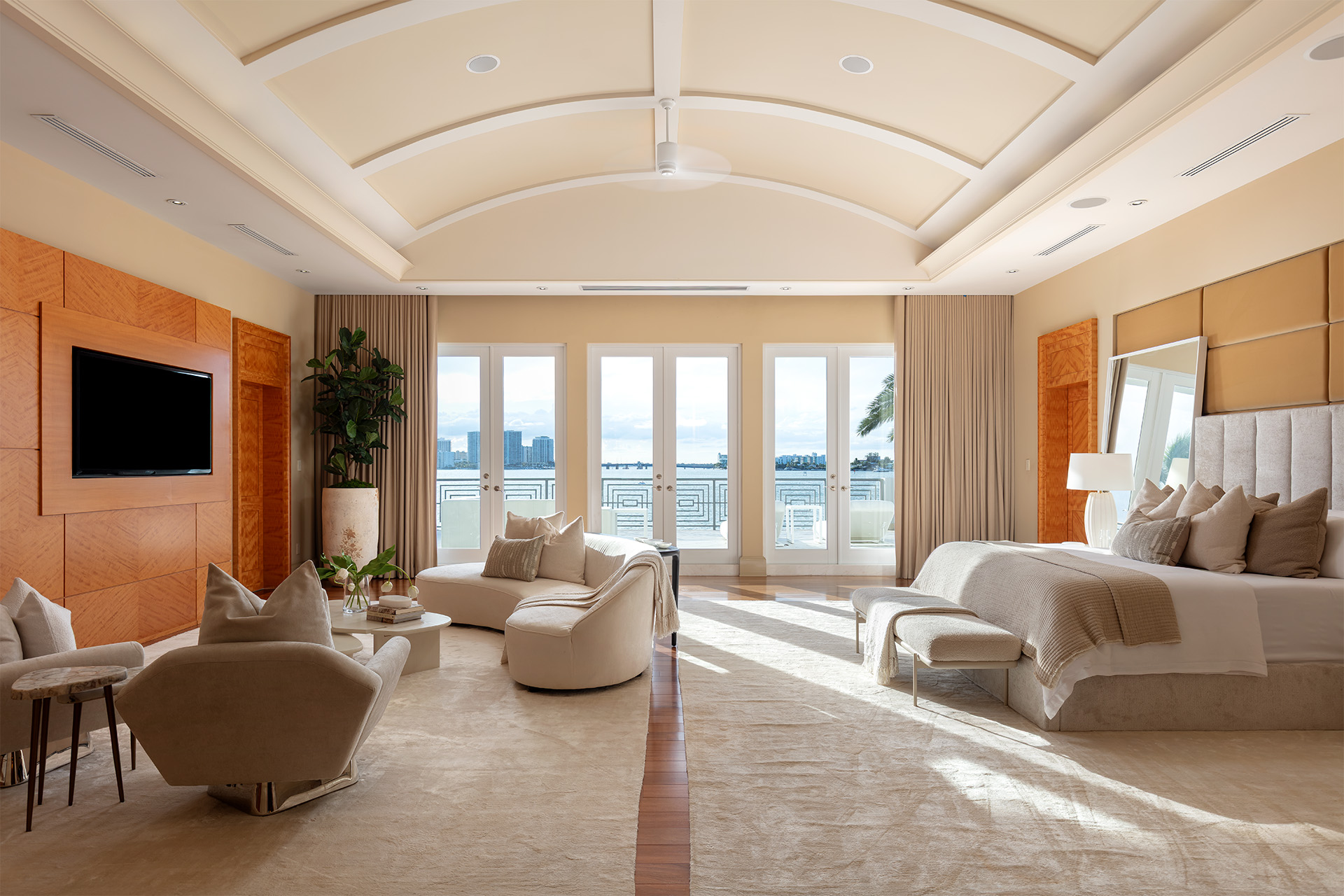 Bespoke Real Estate | Tailored for $10M+. Tailored for You.